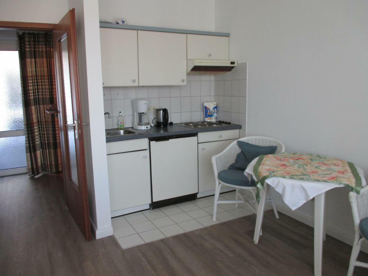 Einzimmerappartement-Fuer-Zwei-Personen Вестерланд Екстериор снимка